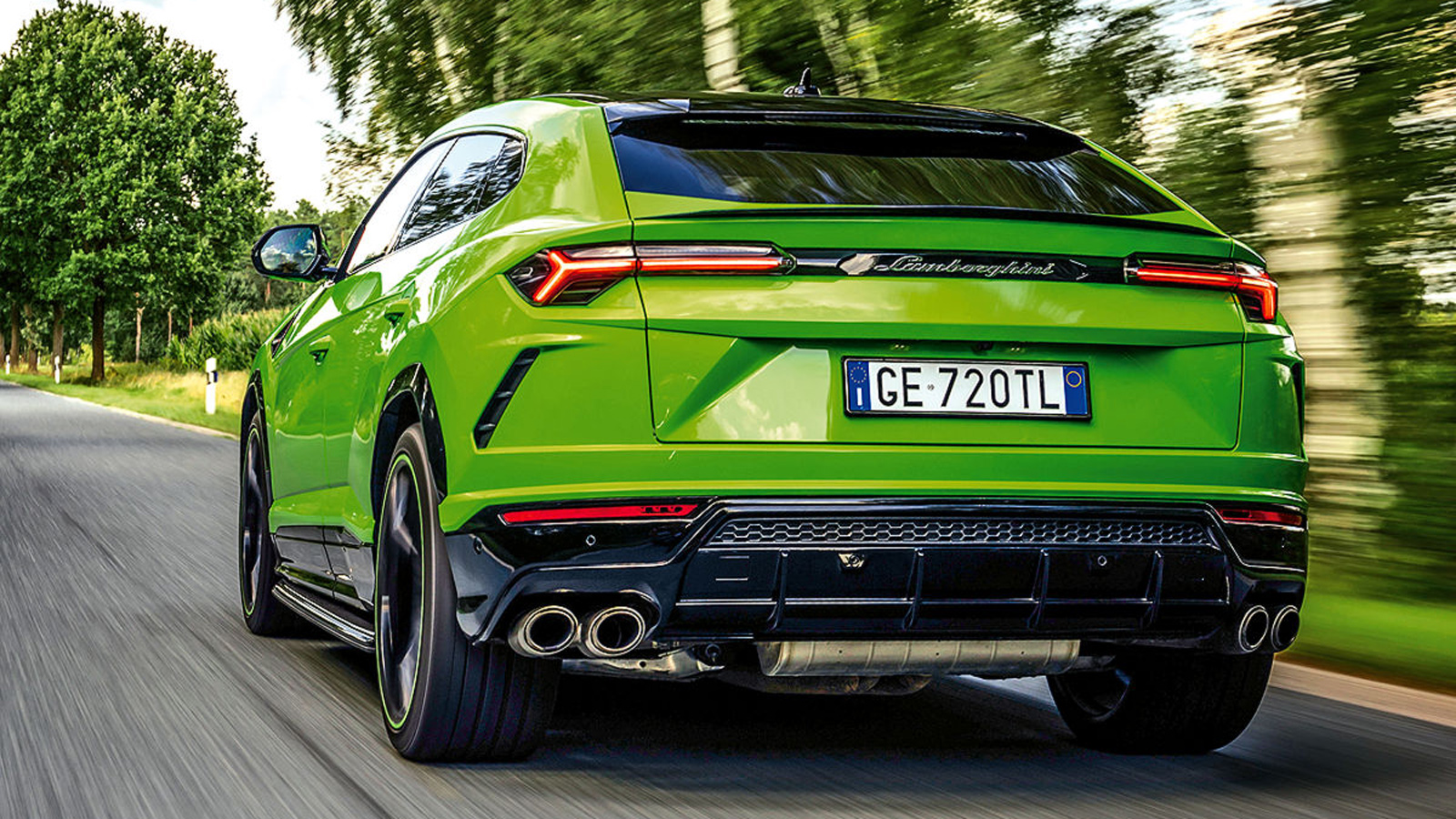 Lamborghini Urus: 24 ώρες στο αριστερό bucket της